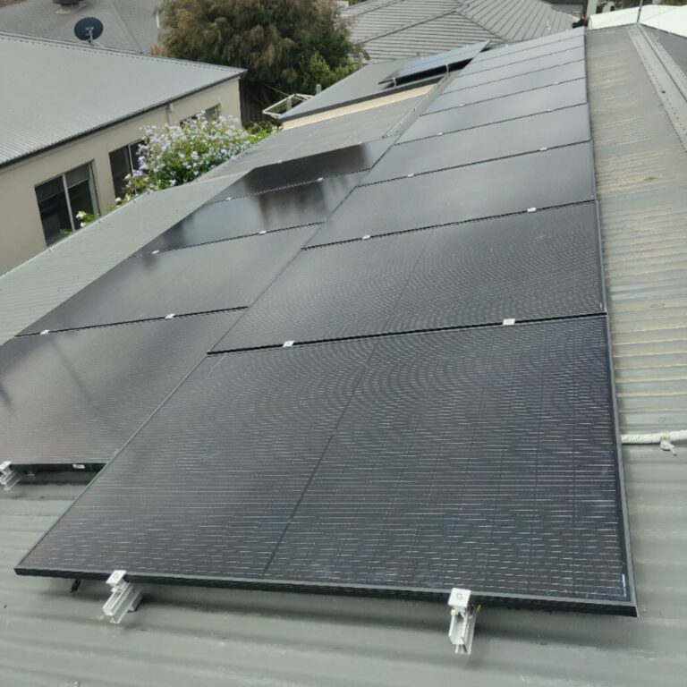 Solar power installation in Torquay by Solahart Geelong